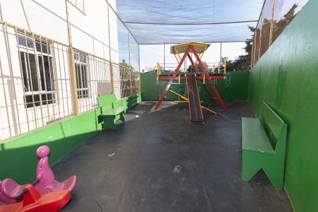 Apartamento para alugar com 61m², 2 quartos e 1 vaga Apartamento para alugar com 61m², 2 quartos e 1 vagaÁrea comum - Playground