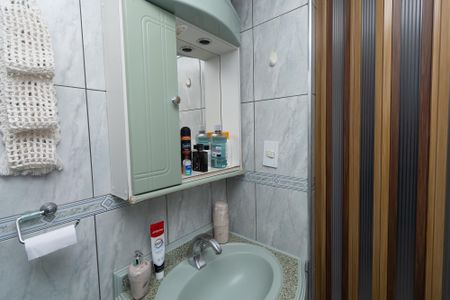 Apartamento para alugar com 61m², 2 quartos e 1 vaga Apartamento para alugar com 61m², 2 quartos e 1 vagaBanheiro