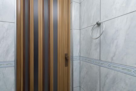 Apartamento para alugar com 61m², 2 quartos e 1 vaga Apartamento para alugar com 61m², 2 quartos e 1 vagaBanheiro