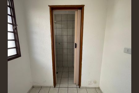 Casa à venda com 200m², 3 quartos e 2 vagasQuarto 4