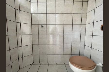 Casa à venda com 200m², 3 quartos e 2 vagasBanheiro 3