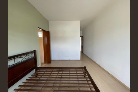 Casa à venda com 200m², 3 quartos e 2 vagasQuarto 3