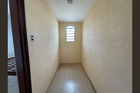 Casa à venda com 200m², 3 quartos e 2 vagasCloset do Quarto 3