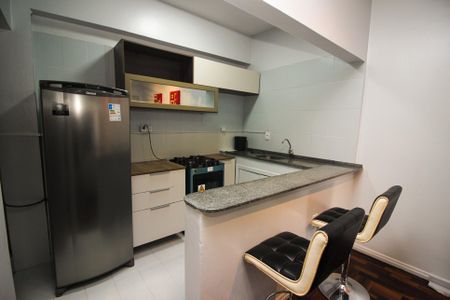 Apartamento à venda com 72m², 1 quarto e sem vagaCozinha e Área de Serviço