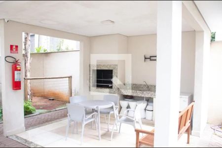 Apartamento à venda com 38m², 1 quarto e sem vaga Apartamento à venda com 38m², 1 quarto e sem vagaÁrea comum - Churrasqueira