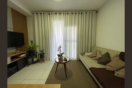 Apartamento à venda com 38m², 1 quarto e sem vaga Apartamento à venda com 38m², 1 quarto e sem vagaSala