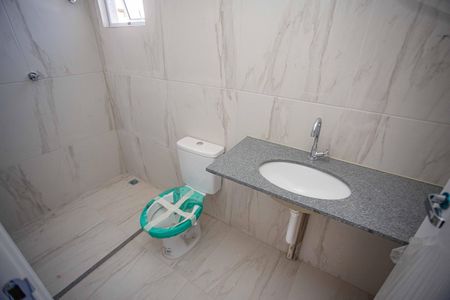 Apartamento à venda com 130m², 2 quartos e 2 vagas Apartamento à venda com 130m², 2 quartos e 2 vagasBanheiro da Suíte 1