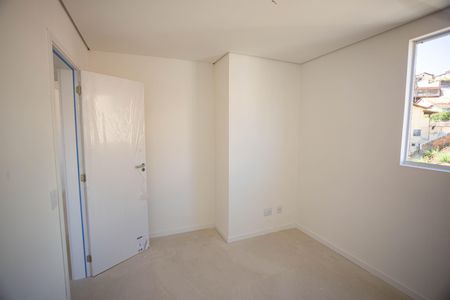 Apartamento à venda com 130m², 2 quartos e 2 vagas Apartamento à venda com 130m², 2 quartos e 2 vagasSuíte 1
