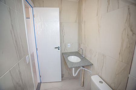 Apartamento à venda com 130m², 2 quartos e 2 vagas Apartamento à venda com 130m², 2 quartos e 2 vagasBanheiro da Suíte 2