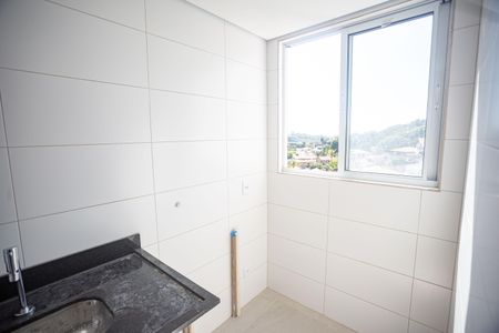 Apartamento à venda com 130m², 2 quartos e 2 vagas Apartamento à venda com 130m², 2 quartos e 2 vagasCozinha
