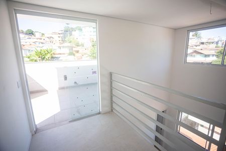 Apartamento à venda com 130m², 2 quartos e 2 vagas Apartamento à venda com 130m², 2 quartos e 2 vagasHall 2° Andar