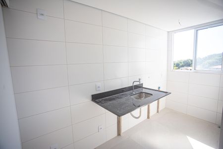 Apartamento à venda com 130m², 2 quartos e 2 vagas Apartamento à venda com 130m², 2 quartos e 2 vagasCozinha