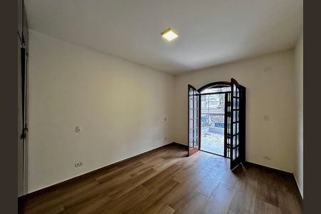 Suíte de casa para alugar com 3 quartos, 170m² em Santo Amaro, São Paulo