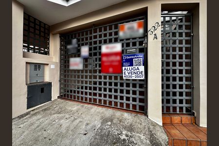 Casa para alugar com 170m², 3 quartos e 2 vagas Casa para alugar com 170m², 3 quartos e 2 vagasFachada