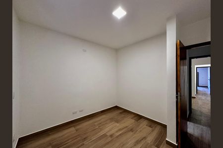 Casa para alugar com 170m², 3 quartos e 2 vagas Casa para alugar com 170m², 3 quartos e 2 vagasQuarto 2