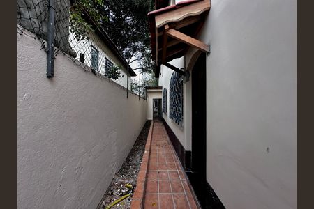 Casa para alugar com 170m², 3 quartos e 2 vagas Casa para alugar com 170m², 3 quartos e 2 vagasQuintal