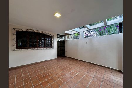 Casa para alugar com 170m², 3 quartos e 2 vagas Casa para alugar com 170m², 3 quartos e 2 vagasGaragem