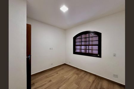 Casa para alugar com 170m², 3 quartos e 2 vagas Casa para alugar com 170m², 3 quartos e 2 vagasQuarto 2