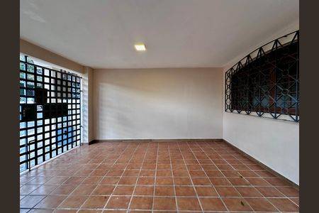 Garagem de casa para alugar com 3 quartos, 170m² em Santo Amaro, São Paulo