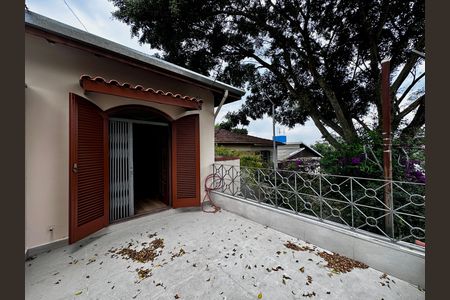 Casa para alugar com 170m², 3 quartos e 2 vagas Casa para alugar com 170m², 3 quartos e 2 vagasSacada Suíte