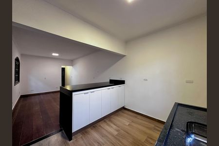 Cozinha de casa para alugar com 3 quartos, 170m² em Santo Amaro, São Paulo