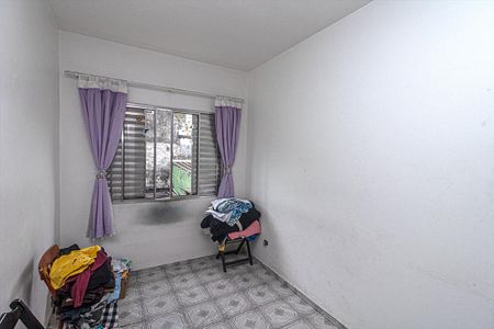 Casa à venda com 200m², 4 quartos e 2 vagas Casa à venda com 200m², 4 quartos e 2 vagasQuarto 2
