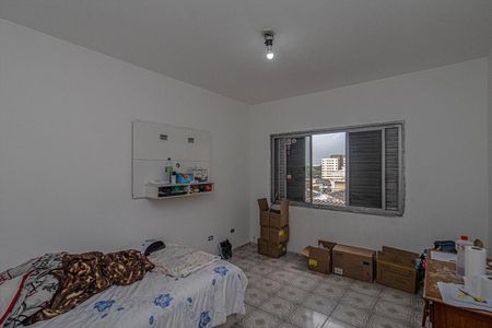 Casa à venda com 200m², 4 quartos e 2 vagas Casa à venda com 200m², 4 quartos e 2 vagasQuarto 4