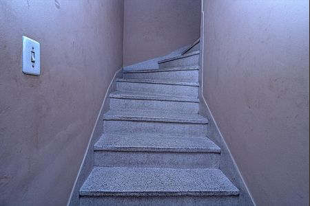 Casa à venda com 200m², 4 quartos e 2 vagas Casa à venda com 200m², 4 quartos e 2 vagasAcesso para os pisos