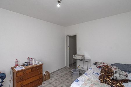 Casa à venda com 200m², 4 quartos e 2 vagas Casa à venda com 200m², 4 quartos e 2 vagasQuarto 4
