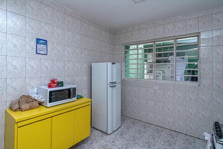 Casa à venda com 200m², 4 quartos e 2 vagas Casa à venda com 200m², 4 quartos e 2 vagasCozinha