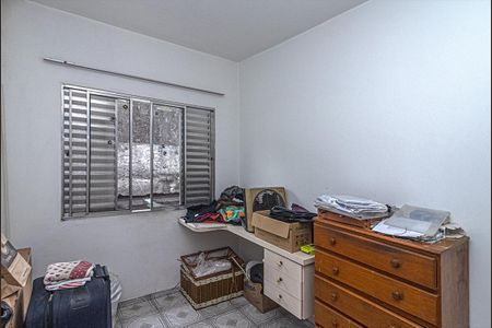 Casa à venda com 200m², 4 quartos e 2 vagas Casa à venda com 200m², 4 quartos e 2 vagasQuarto 1