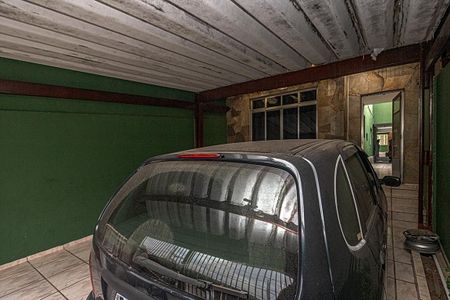 Casa à venda com 200m², 4 quartos e 2 vagas Casa à venda com 200m², 4 quartos e 2 vagasGaragem