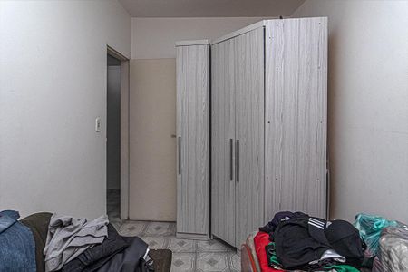 Casa à venda com 200m², 4 quartos e 2 vagas Casa à venda com 200m², 4 quartos e 2 vagasQuarto 3
