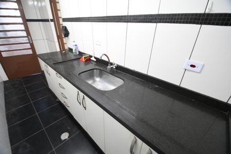 Casa à venda com 200m², 3 quartos e 3 vagasCozinha