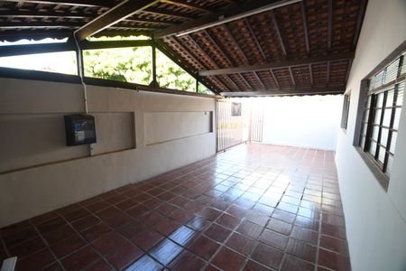 Casa à venda com 200m², 3 quartos e 3 vagasGaragem