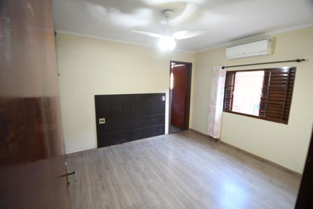 Casa à venda com 200m², 3 quartos e 3 vagasQuarto 2 - Suíte