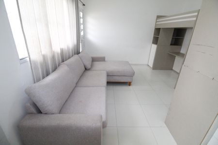 Apartamento para alugar com 20m², 1 quarto e sem vagaSala / Quarto