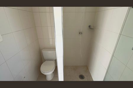 Casa para alugar com 400m², 3 quartos e 7 vagasBanheiro da Suíte 2