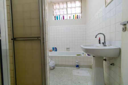 Apartamento à venda com 90m², 2 quartos e sem vagaBanheiro