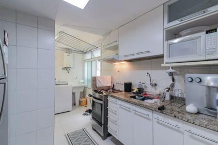 Apartamento à venda com 77m², 2 quartos e 1 vagaCozinha