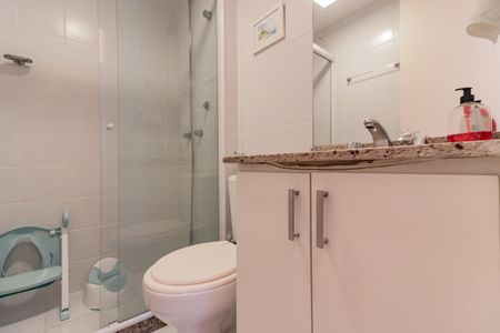 Apartamento à venda com 77m², 2 quartos e 1 vagaBanheiro Social