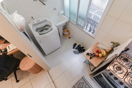 Apartamento à venda com 77m², 2 quartos e 1 vagaÁrea de Serviço