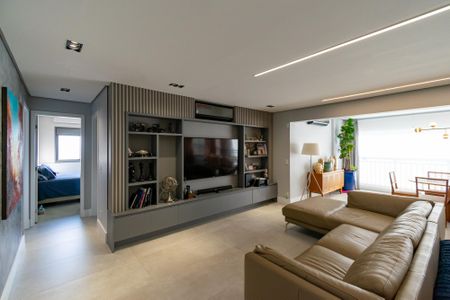 Apartamento para alugar com 240m², 3 quartos e 3 vagas Apartamento para alugar com 240m², 3 quartos e 3 vagasSala