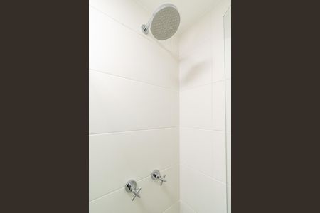 Apartamento para alugar com 240m², 3 quartos e 3 vagas Apartamento para alugar com 240m², 3 quartos e 3 vagasBanheiro de Serviço