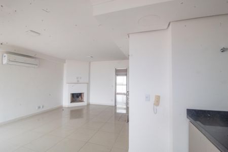 Casa à venda com 369m², 3 quartos e 2 vagasCobertura 