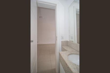 Casa à venda com 369m², 3 quartos e 2 vagasLavabo 2 