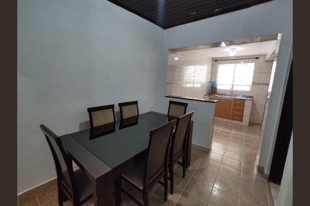 Casa à venda com 7 quartos, 347m² em Veloso, Osasco