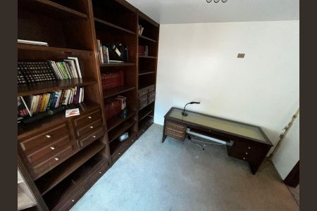 Casa à venda com 55m², 5 quartos e 3 vagas