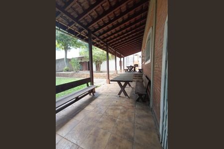 Casa à venda com 55m², 5 quartos e 3 vagas