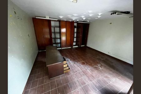 Casa à venda com 55m², 5 quartos e 3 vagas